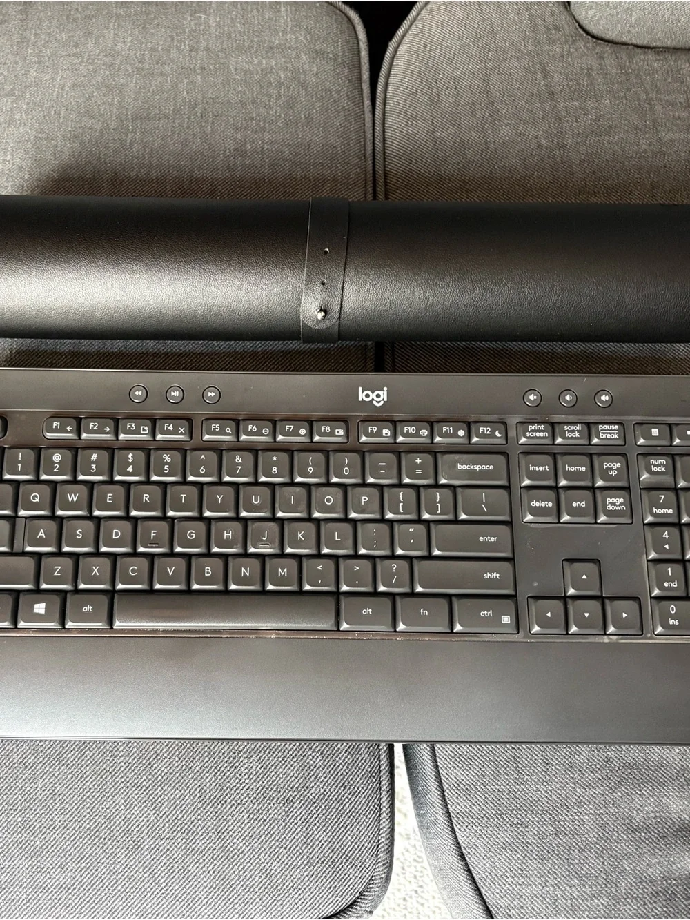 Wireless Keyboard with Mouse and Desktop Mat.